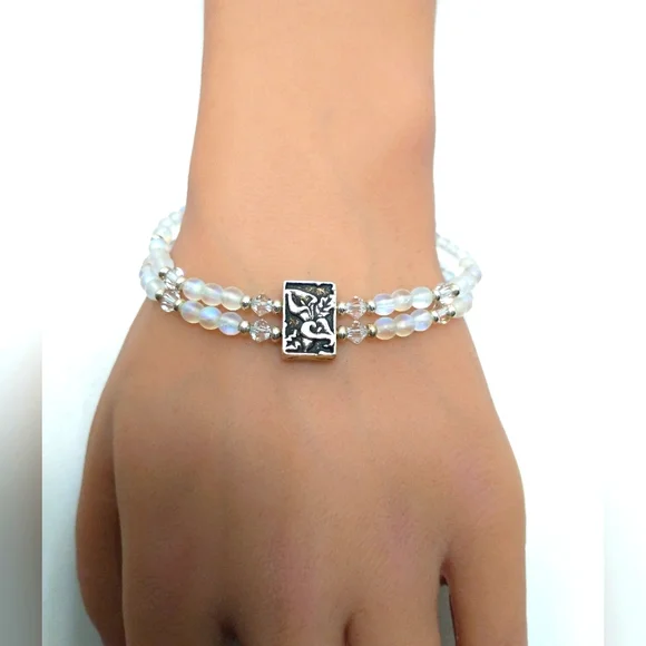 Handmade Calla Lily bracelet - Picture 3 of 8